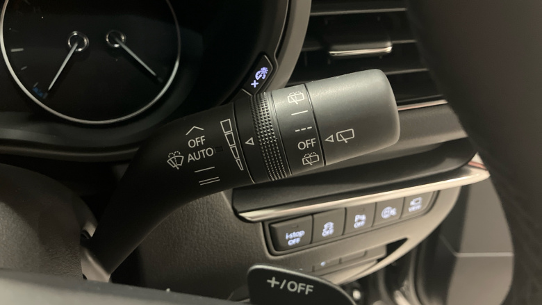 Mazda 3 2.0 e-Skyactiv X MHEV [186] Takumi 5dr Auto Petrol Hatchback